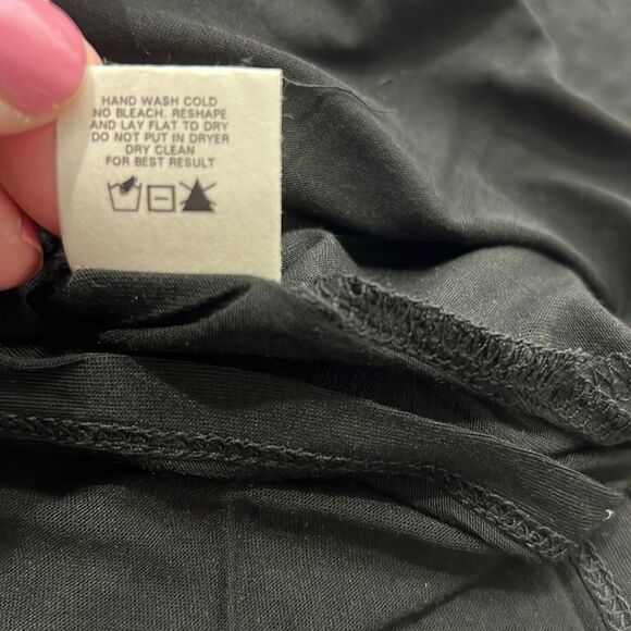 Lanston Revolve black lined tank top tunic NWT size XS - Picture 11 of 11